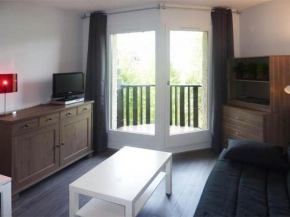 Studio refait à neuf proche pistes, commerces et activités - FR-1-322-115